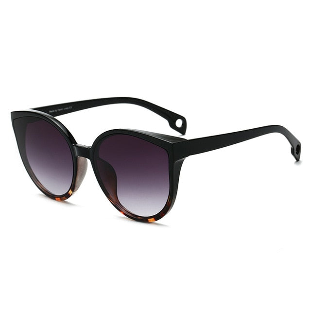 Plastic Frame Sunglasses women